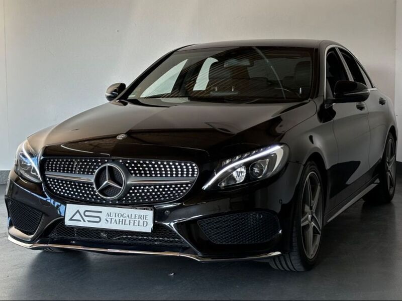 Schwarz Gebraucht 2016 Mercedes C200 AMG Limousine | 16.499 € (Fairer Preis) - Bild 1/4
