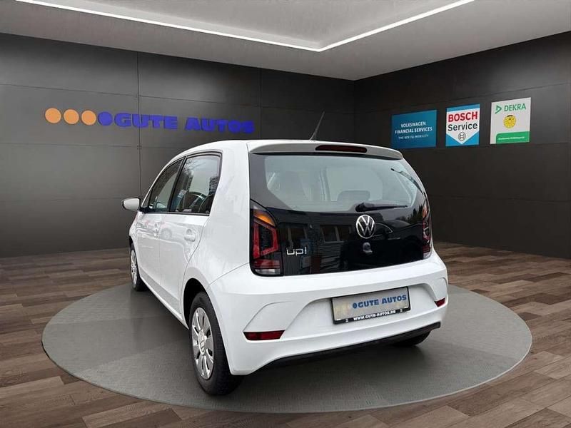 Używany VW up! 65 KM (47 kW) 2022 Biały Hatchback