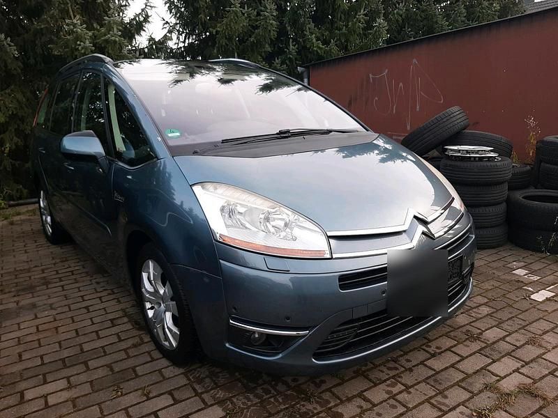 Silber Gebraucht 2010 Citroën C4 Kombi | 1.700 € (Teuer) - Bild 1/4