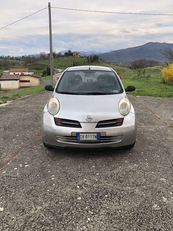 Gebraucht Nissan Micra Acenta 65 PS (47 kW) 2005 Silber Limousine