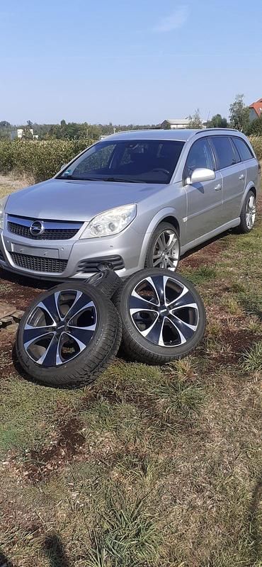 Gebraucht Opel Vectra 150 PS (110 kW) 2007 Silber Kombi