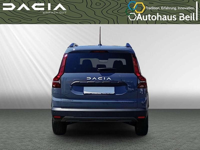 Neu Dacia Jogger Expression 110 PS (80 kW) 2025 Schiefergrau Van / Kleinbus