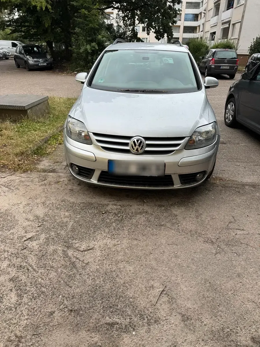 Gebraucht VW Golf V 105 PS (77 kW) 2008 Silber Kleinwagen