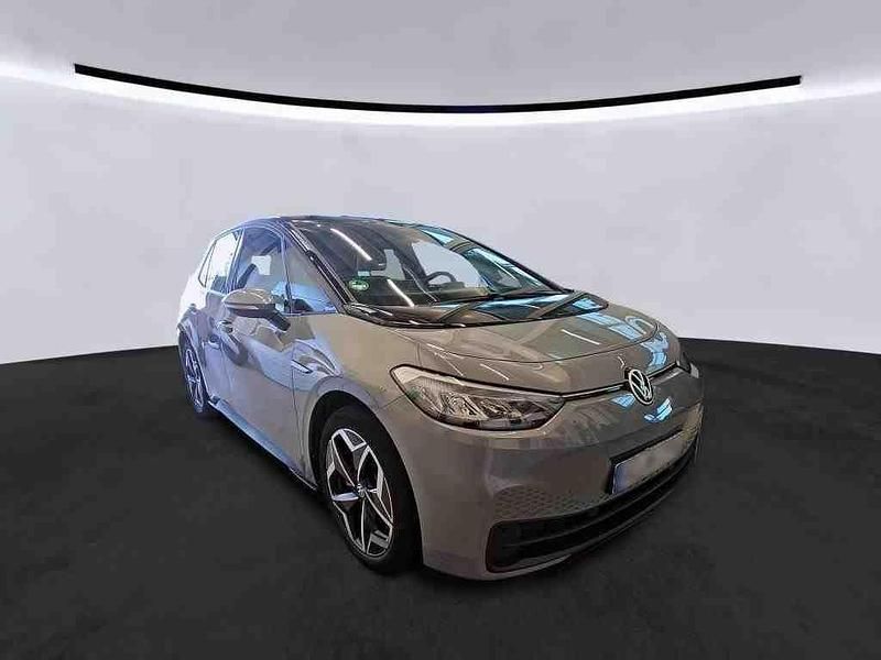 Gebraucht VW ID.3 Pure 110 kW (150 PS) 2021 Mondsteingrau Kleinwagen