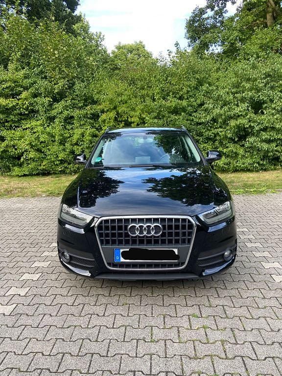 Schwarz Gebraucht 2013 Audi Q3 SUV | 11.700 € (Guter Preis) - Bild 1/4