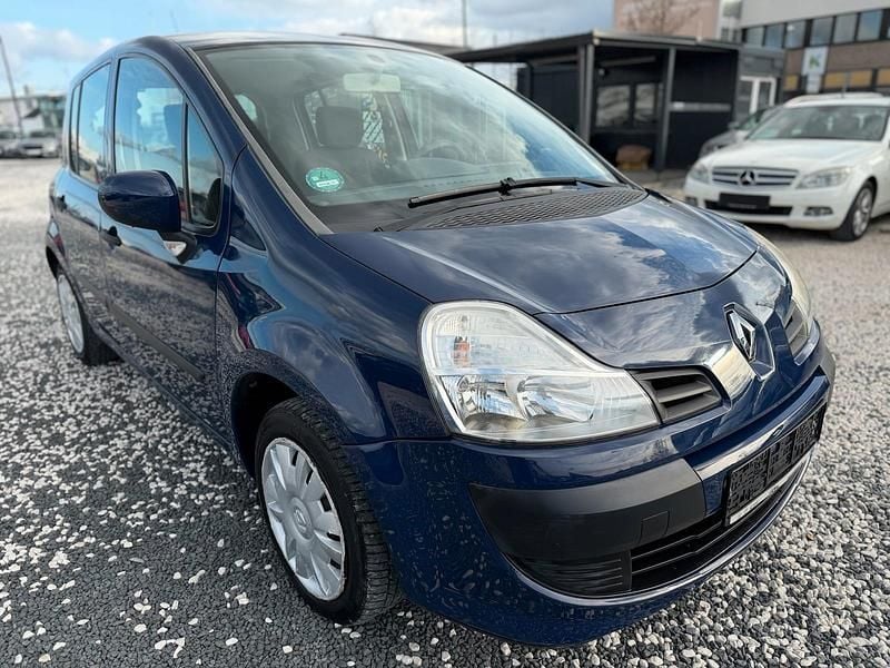 Second-hand Renault Modus 75 CP (55 kW) 2009 Albastru Monovolum