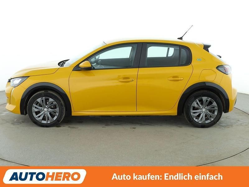 Gebraucht Peugeot 208 Active 100 kW (136 PS) 2021 Gelb Kleinwagen