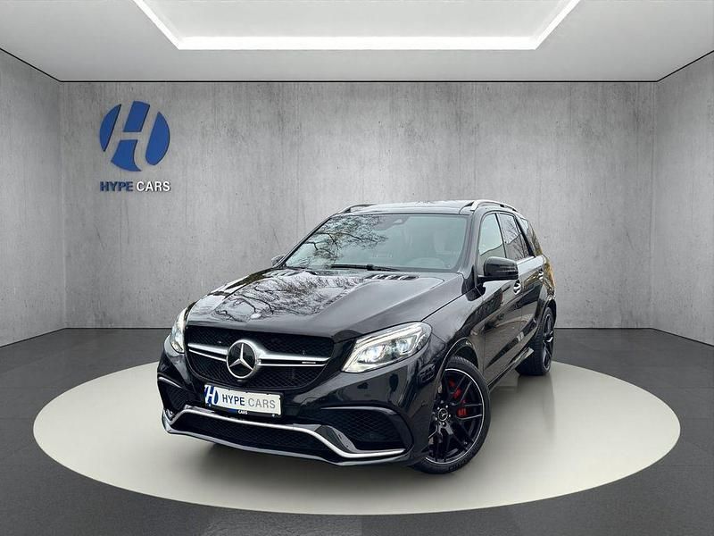 Obsidianschwarz metalliclack Gebraucht 2017 Mercedes GLE63 AMG AMG SUV | 52.970 € (Fairer Preis) - Bild 1/4