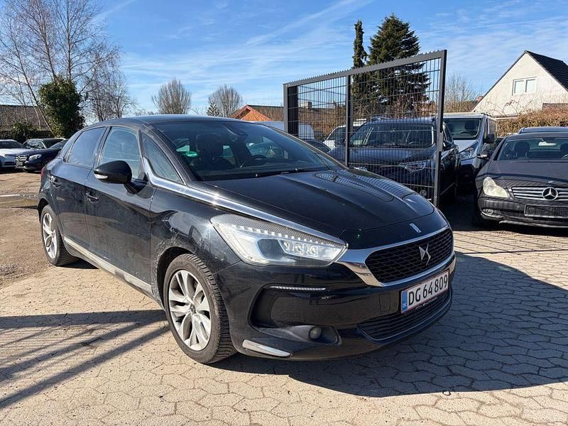 Gebraucht DS Automobiles DS5 179 PS (131 kW) 2016 Schwarz Kleinwagen