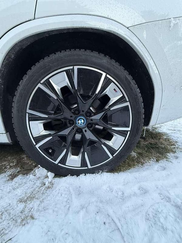 Gebraucht BMW iX3 Impressive 210 kW (286 PS) 2023 Weiß SUV