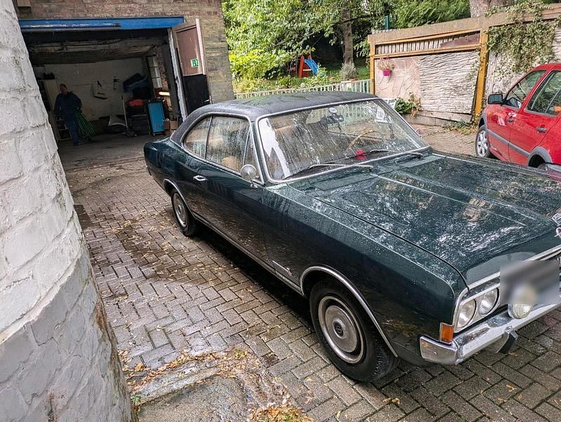 Grün Gebraucht 1969 Opel Commodore Coupé | 12.350 € - Bild 1/4