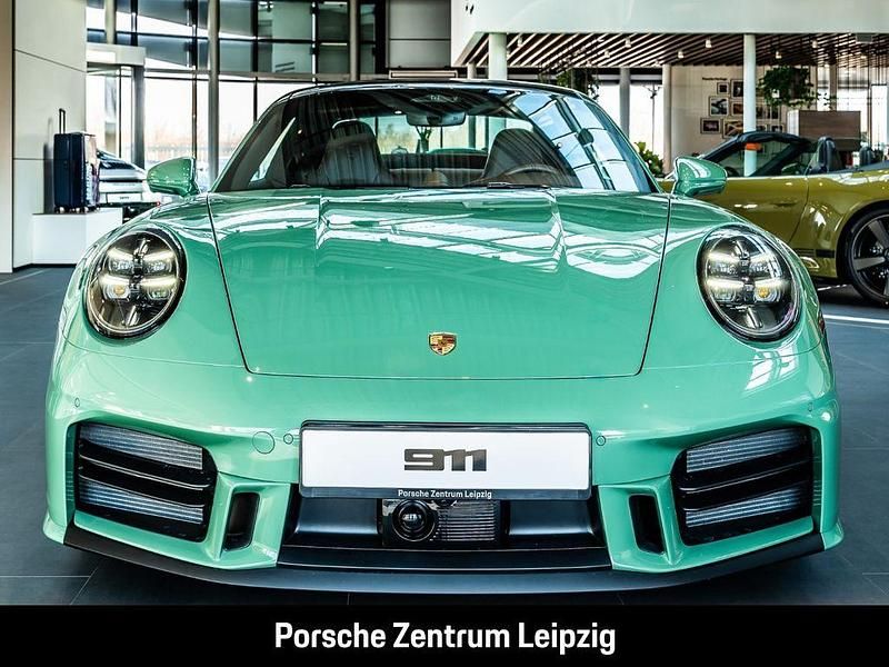 Neu Porsche 911 Carrera 4S 480 PS (353 kW) 2026 Grün Coupé