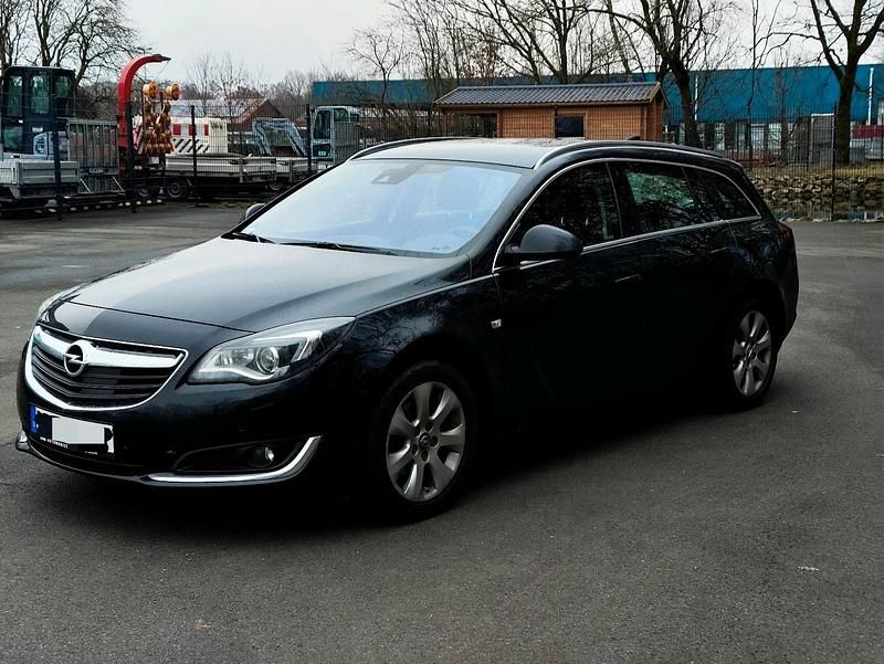 Gebraucht Opel Insignia 136 PS (100 kW) 2016 Schwarz SUV