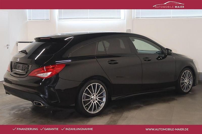 Gebraucht Mercedes CLA220 AMG 177 PS (130 kW) 2015 Kosmosschwarz metalliclack Limousine