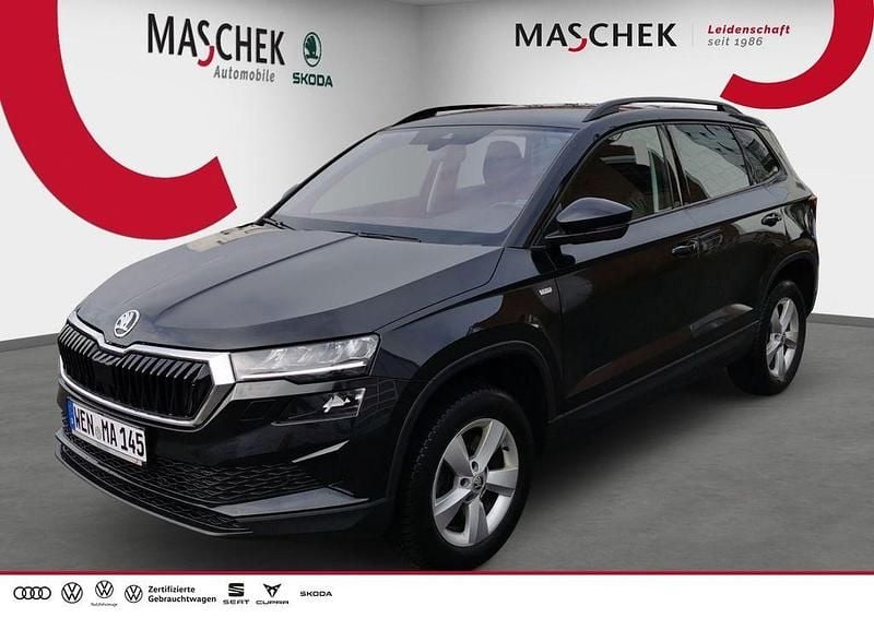 Schwarz Gebraucht 2023 Skoda Karoq Tour SUV | 32.850 € (Etwas zu teuer) - Bild 1/4