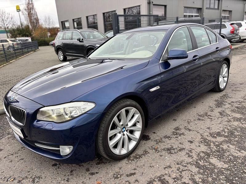 Blau Gebraucht 2010 BMW 535 Sport Line Limousine | 12.900 € (Guter Preis) - Bild 1/4