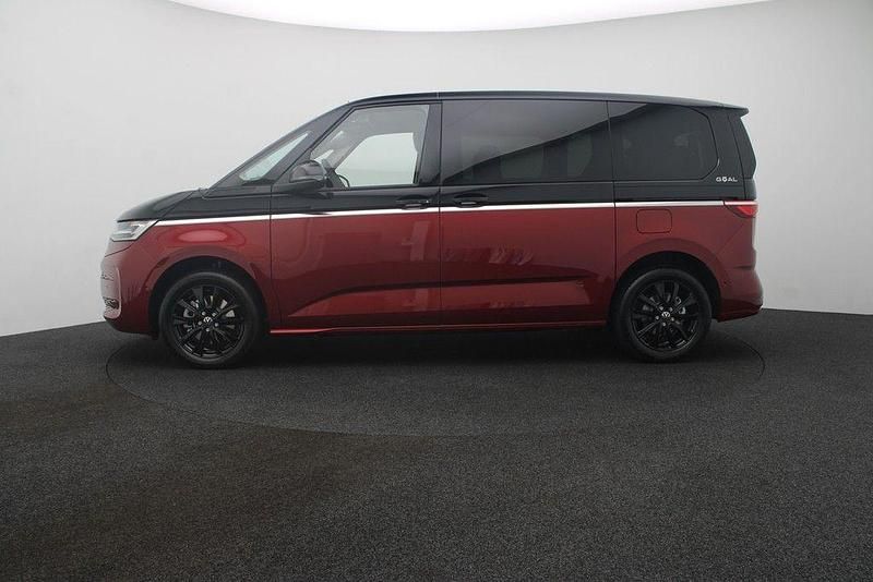 Neu VW Multivan Goal 150 PS (110 kW) 2025 Rot Van