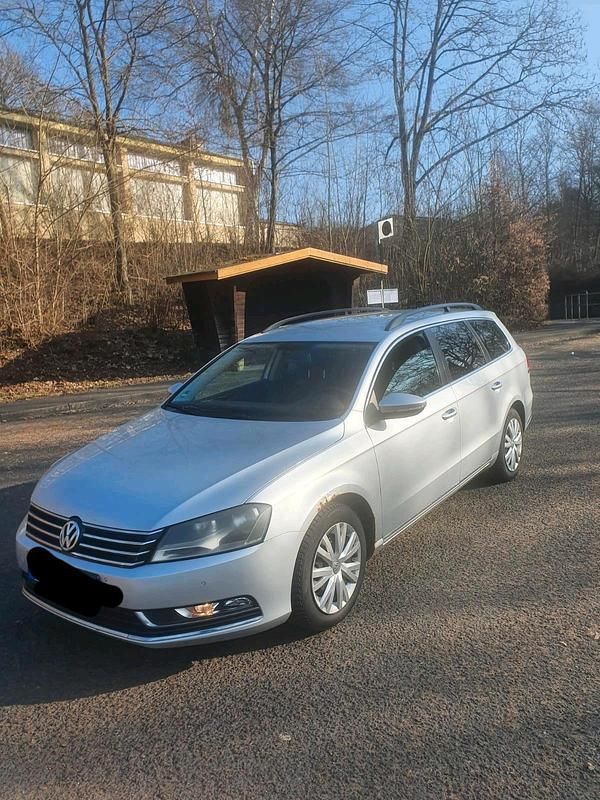 Usata VW Passat 140 CV (102 kW) 2011 Argento Station wagon
