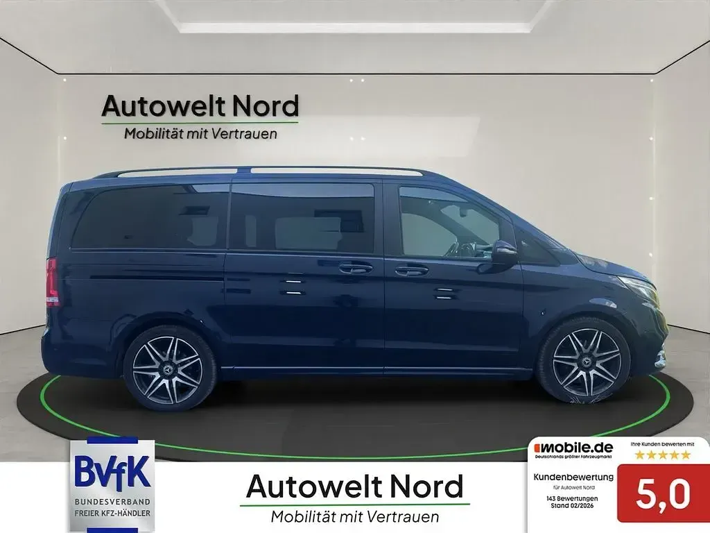 Gebraucht Mercedes V300 Avantgarde 239 PS (175 kW) 2020 Cavansitblau Van / Kleinbus