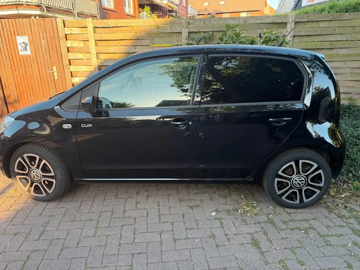 Gebraucht VW up! Cup 75 PS (55 kW) 2014 Schwarz Kleinwagen
