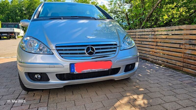 Silber Gebraucht 2007 Mercedes A200 Elegance Limousine | 5.900 € (Teuer) - Bild 1/4
