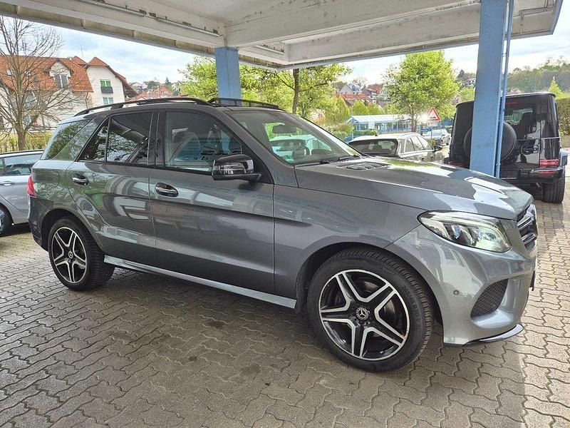 Gebraucht Mercedes GLE250 AMG line 204 PS (150 kW) 2017 Grau SUV