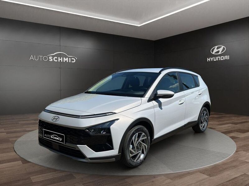 Lumen grey / mic Gebraucht 2025 Hyundai Bayon Trend SUV | 22.490 € (Fairer Preis) - Bild 1/4