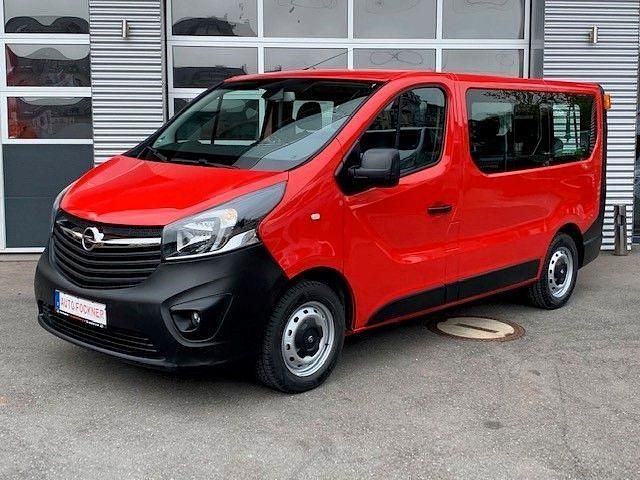 Gebraucht Opel Vivaro 90 PS (66 kW) 2015 Rot Van / Kleinbus