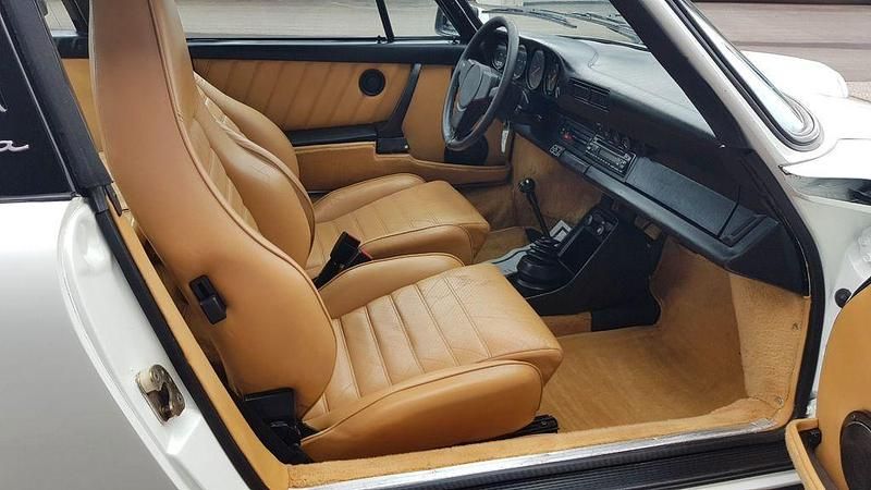 Gebraucht Porsche 911 207 PS (152 kW) 1984 Weiß Cabrio