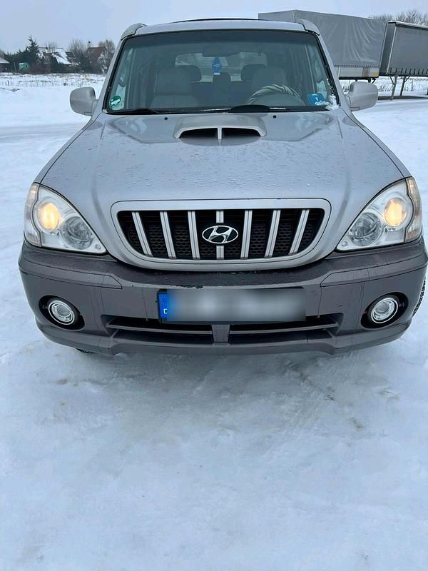 Gebraucht Hyundai Terracan 163 PS (119 kW) 2004 Silber SUV
