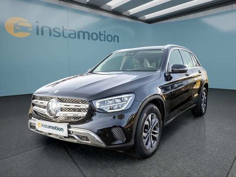 Schwarz Gebraucht 2021 Mercedes GLC200 SUV | 34.599 € (Guter Preis) - Bild 1/4