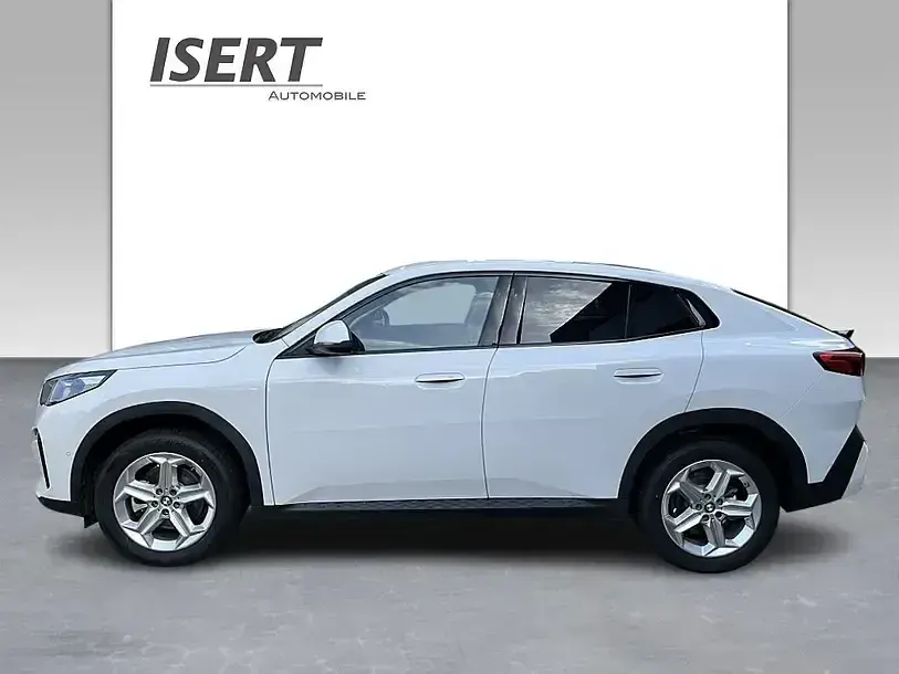 Gebraucht BMW X2 Shadowline 156 PS (114 kW) 2024 Weiß SUV