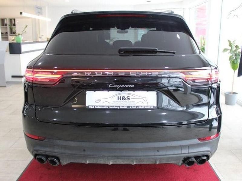 Gebraucht Porsche Cayenne Platinum Edition 462 PS (339 kW) 2022 Chromitschwarz SUV