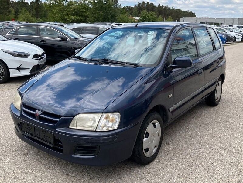 Blau Gebraucht 2001 Mitsubishi Space Star Van / Kleinbus | 1.890 € (Fairer Preis) - Bild 1/4