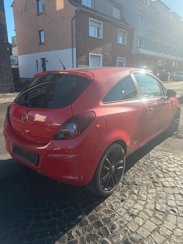 Gebraucht Opel Corsa Sport 90 PS (66 kW) 2010 Rot Kleinwagen