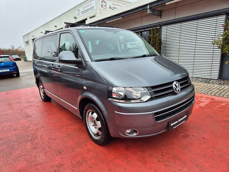 Używany VW Multivan Highline 179 KM (131 kW) 2010 Szary Minivan
