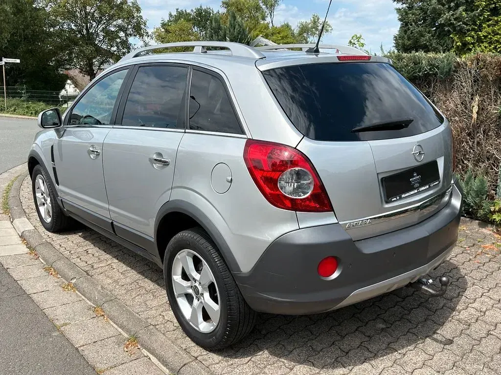 Gebraucht Opel Antara Cosmo 150 PS (110 kW) 2008 Silber SUV