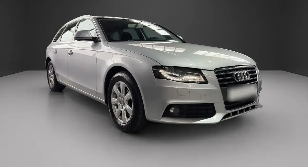 Gebraucht Audi A4 160 PS (117 kW) 2009 Grau Kombi