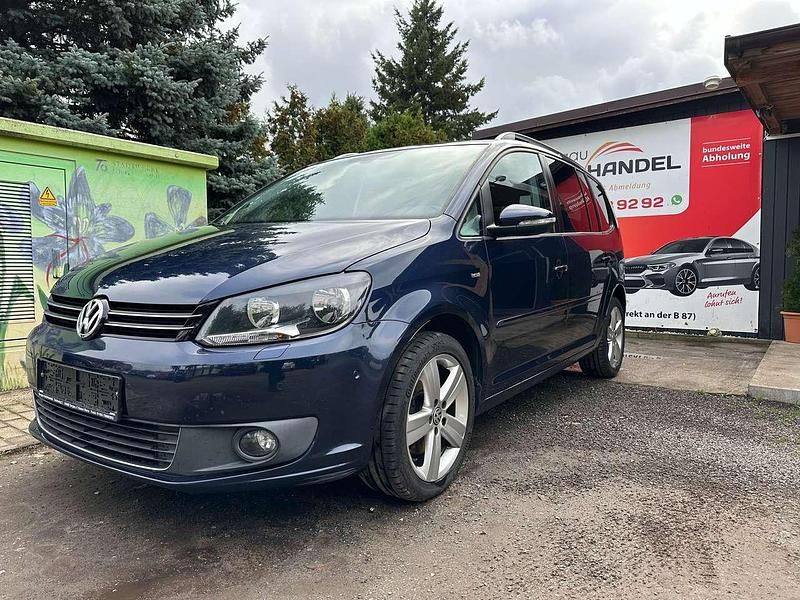 Night blue Gebraucht 2014 VW Touran Life Van / Kleinbus | 9.999 € (Fairer Preis) - Bild 1/4