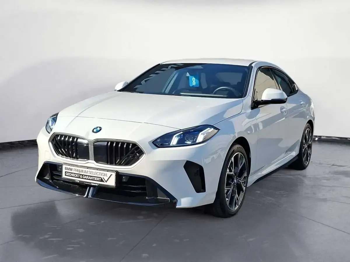 Gebraucht BMW 220 M Sport 170 PS (125 kW) 2025 Coupé
