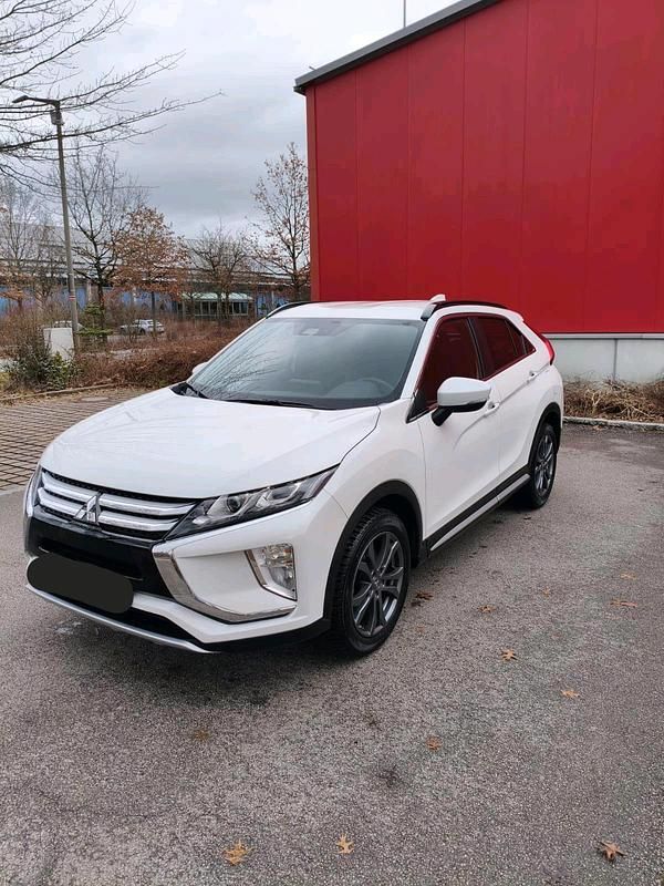 Gebraucht Mitsubishi Eclipse Cross 163 PS (119 kW) 2020 Weiß SUV