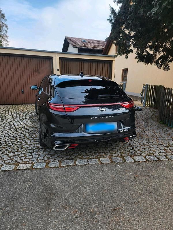 Gebraucht Kia ProCeed GT 204 PS (150 kW) 2020 Schwarz Kombi