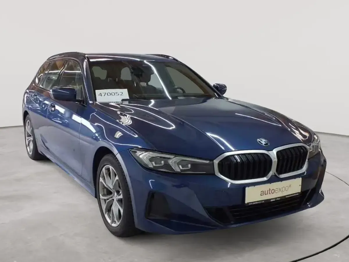 Gebraucht BMW 318 Sport Line 150 PS (110 kW) 2023 Kombi