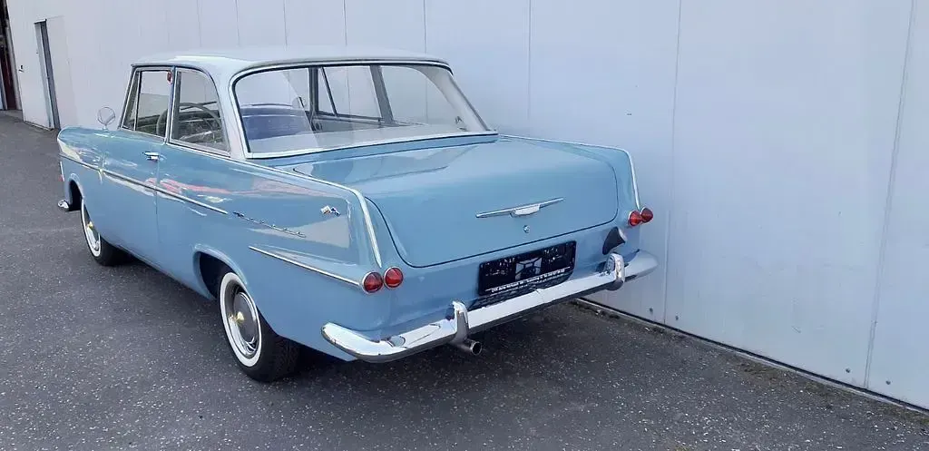 Gebraucht Opel Olympia 50 PS (36 kW) 1961 Blau Limousine