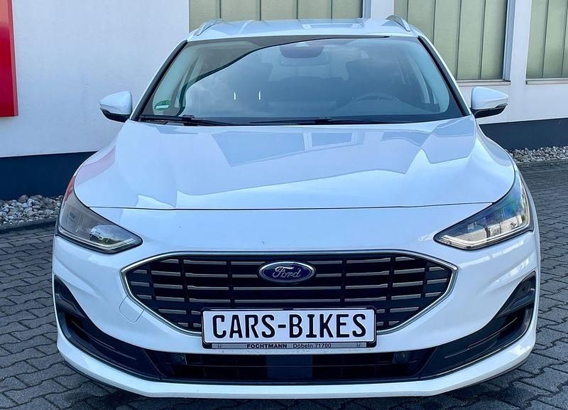 Gebraucht Ford Focus Titanium X 116 PS (85 kW) 2024 Weiß Limousine