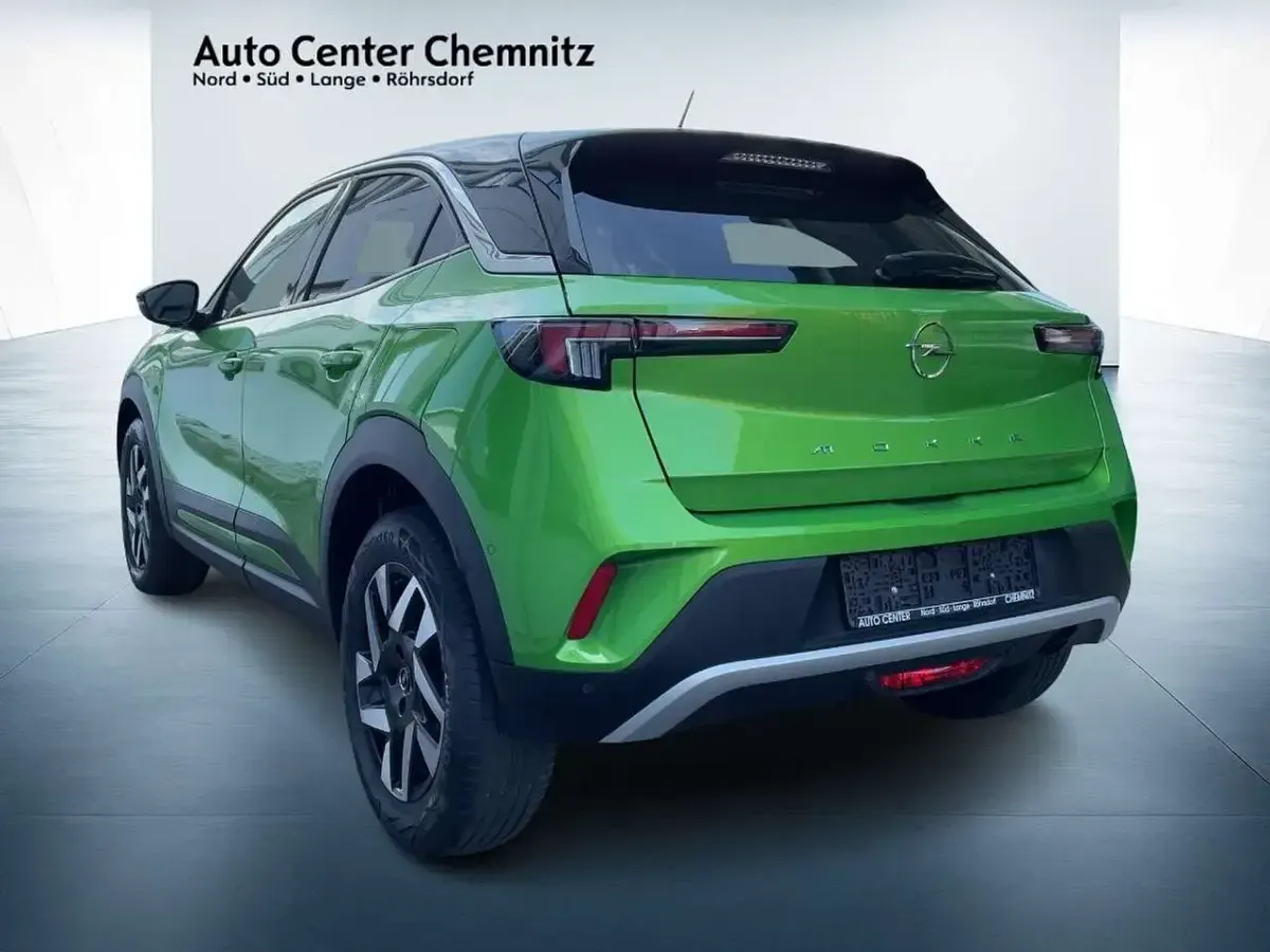 Gebraucht Opel Mokka Elegance 101 PS (74 kW) 2022 Matcha green SUV