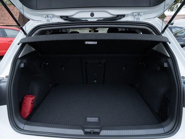 Gebraucht VW Golf VIII Goal 150 PS (110 kW) 2025 Weiß Limousine