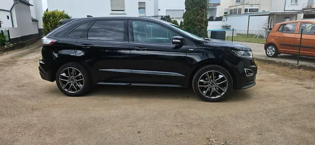 Gebraucht Ford Edge ST-Line 209 PS (153 kW) 2017 Schwarz SUV