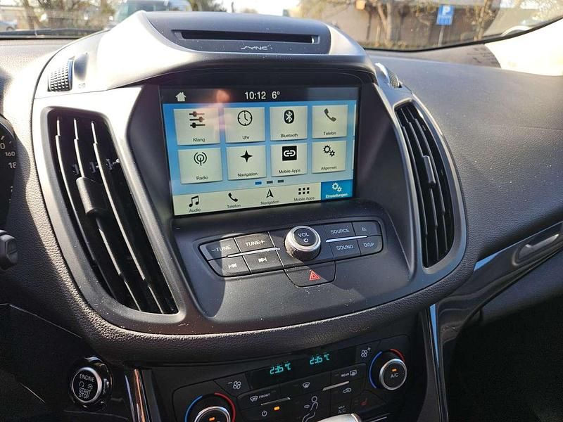 Gebraucht Ford Kuga Titanium 179 PS (131 kW) 2017 Magneticgrau (metallic) SUV