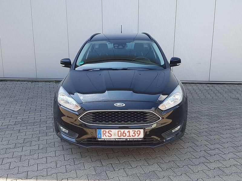 Gebraucht Ford Focus Business Edition 125 PS (91 kW) 2018 Schwarz Kombi